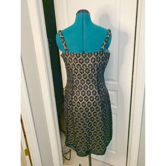 Elie Tahari Floral Crochet Lace Sleeveless Overlay Cocktail Sheath Dress - Picture 6 of 12